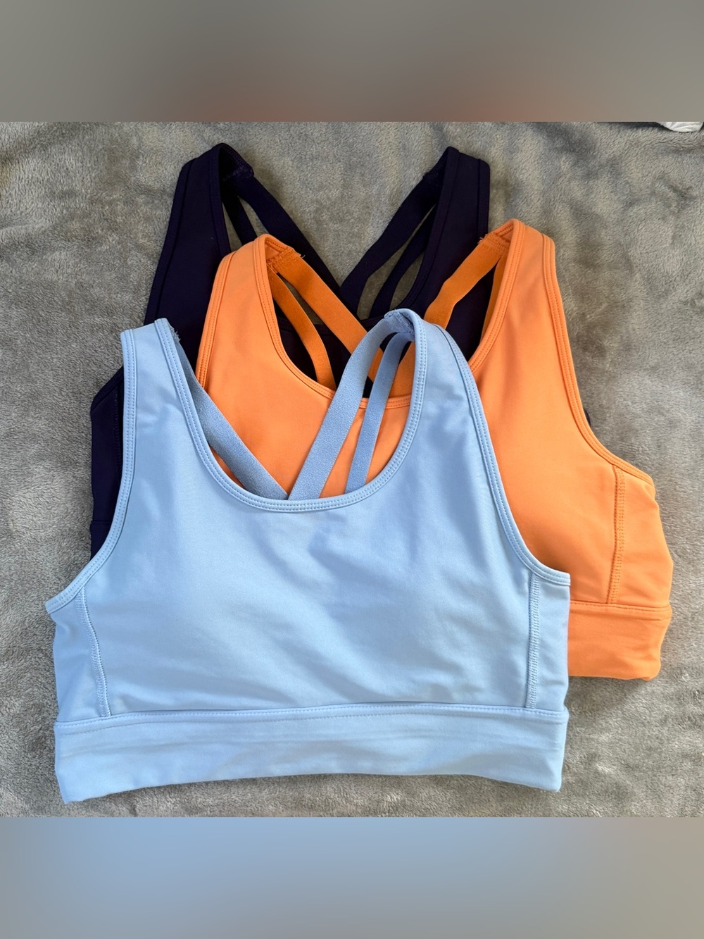 SET OF THREE DSG WOMENS WORKOUT SPORTS BRAS SIZE MEDIUM IN ORANGE, PURPLE, BLUE